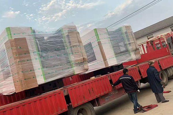 數控機床發貨 數控機床(chuáng)發(fā)貨